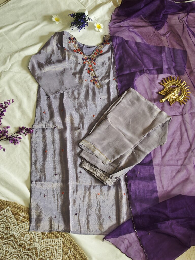 Effortless Pairings: The Rise of Coordinated Sets at Silk & Satin Weaves