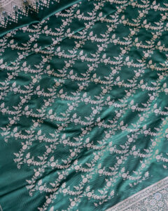 Banarasi Mashru Silk Saree - Image 4