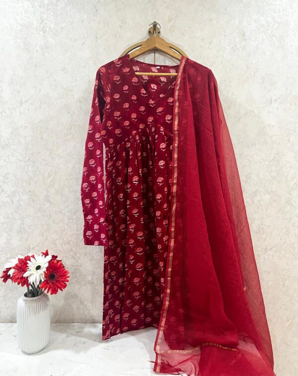 Kurta-Dupatta Set